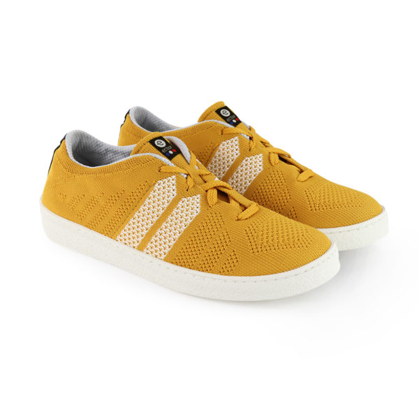 sneakers fabriqués en france couleur moutarde