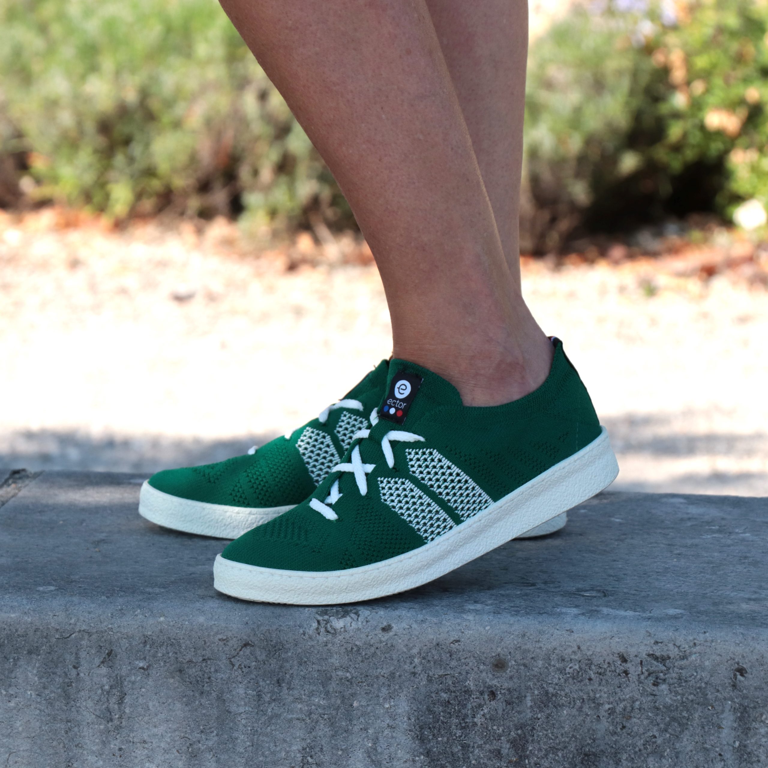 sneakers recyclées verte et blanche