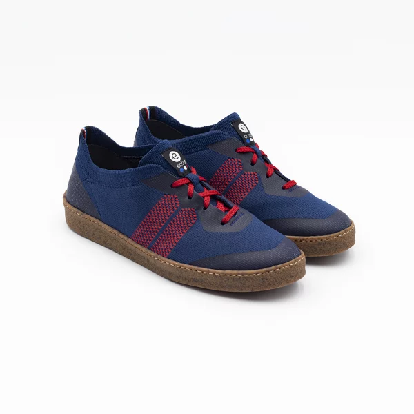 sneakers éthiques bleu marine rouge