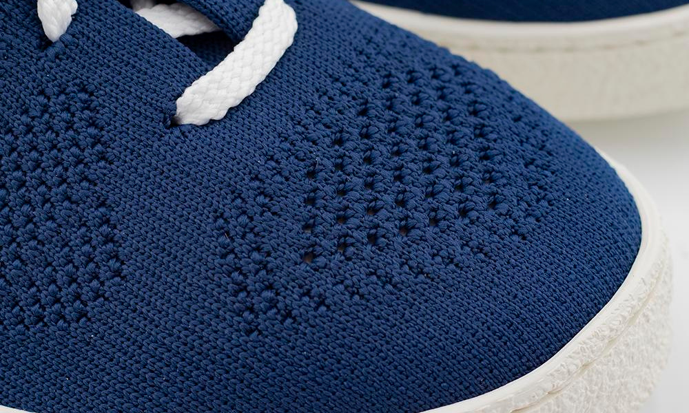 Toile baskets françaises bleu marine