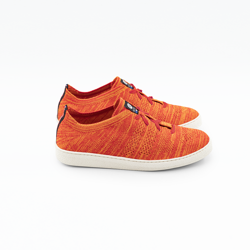 orange lacet rouge paire lateral